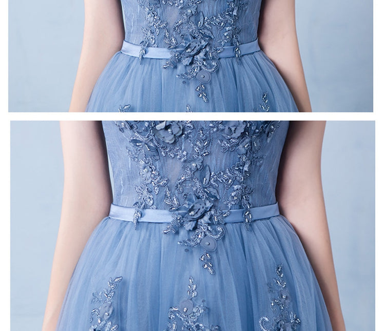 Vestido de Festa Longo Romântico em Tule Decorado com Apliques e Pérolas
