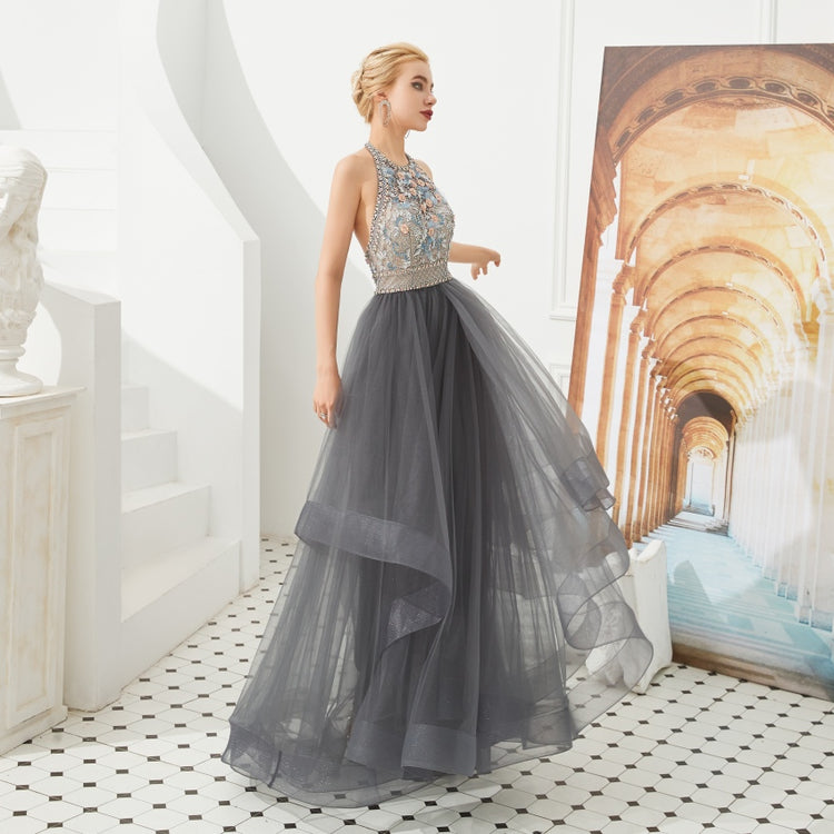 Vestido de Festa Luxo com Cristais Florais e Camadas de Tule - Modelo Especial