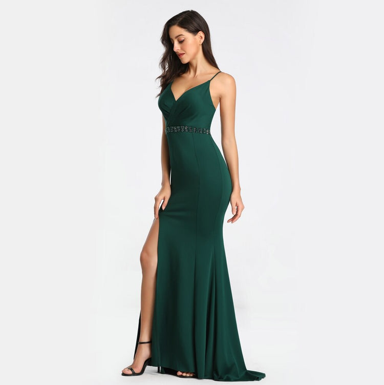 Vestido de Festa Longo com Decoração Brilho na Cintura