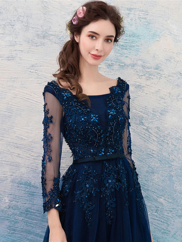 Vestido de Festa Longo em Tule com Pedraria