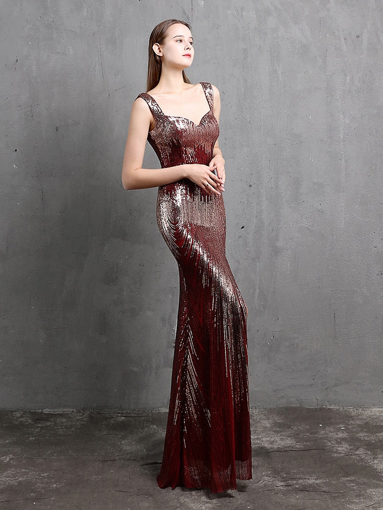 Vestido de Festa Longo Contemporaneo com Abertura Lateral Marsala