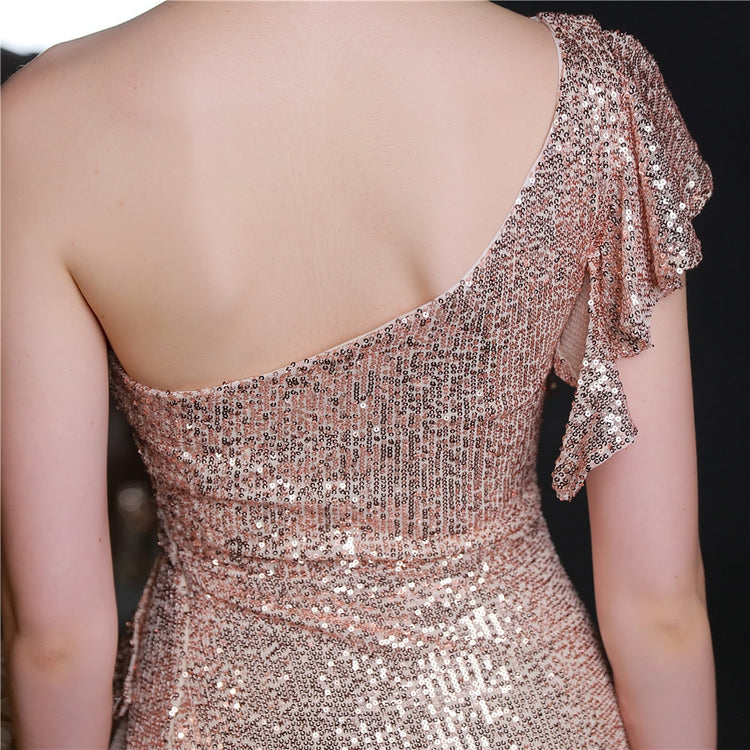 Vestido de Festa Longo com Abertura Bordada Brilho Dourado