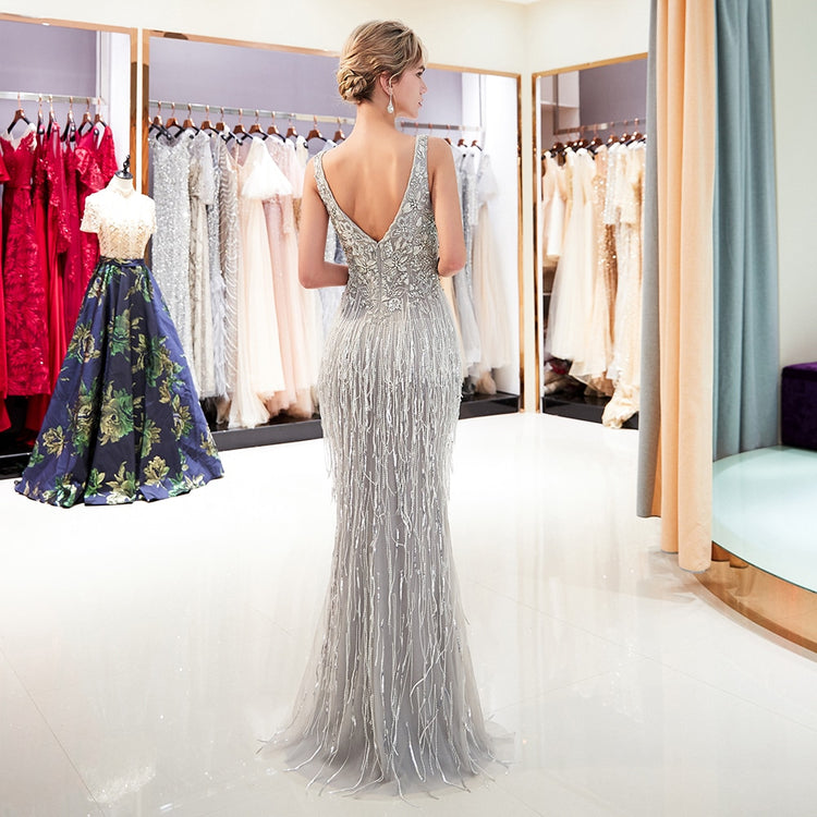 Vestido de Festa Sereia Luxo com Detalhes Florais em Cristais - Modelo Especial