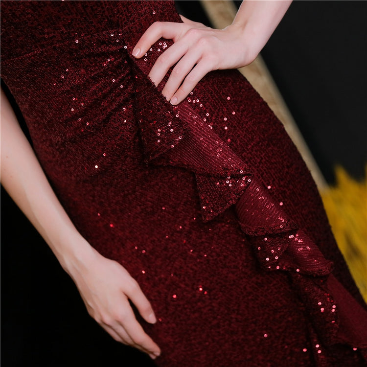 Vestido de Festa Longo Assimétrico com Detalhes Babados Marsala