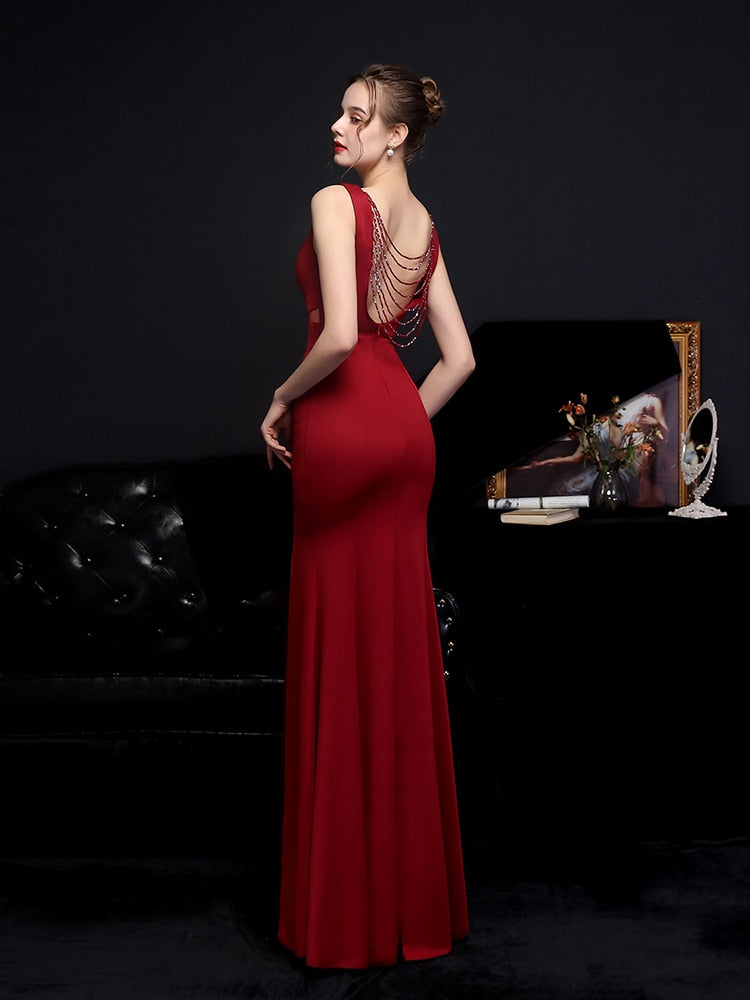 Vestido de Festa Longo Sereia com Abertura Lateral e Decote V Marsala
