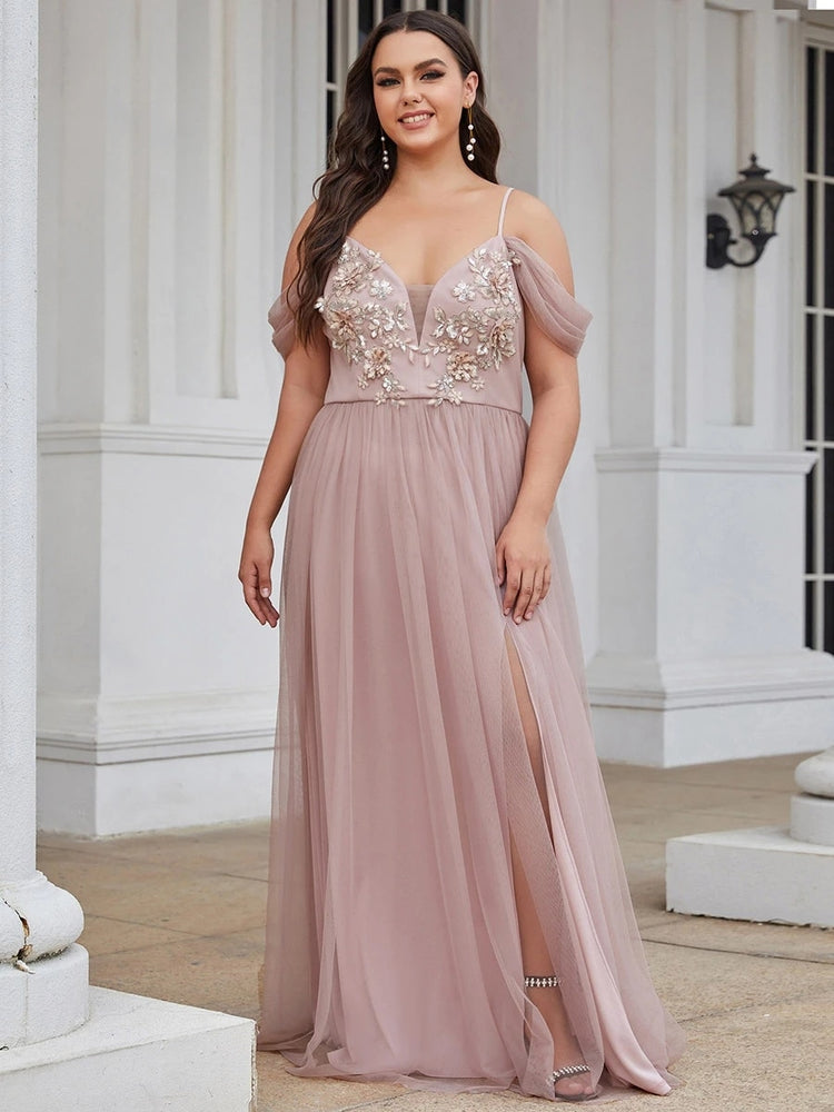 Vestido de Festa Glamour com Tule e Apliques Florais