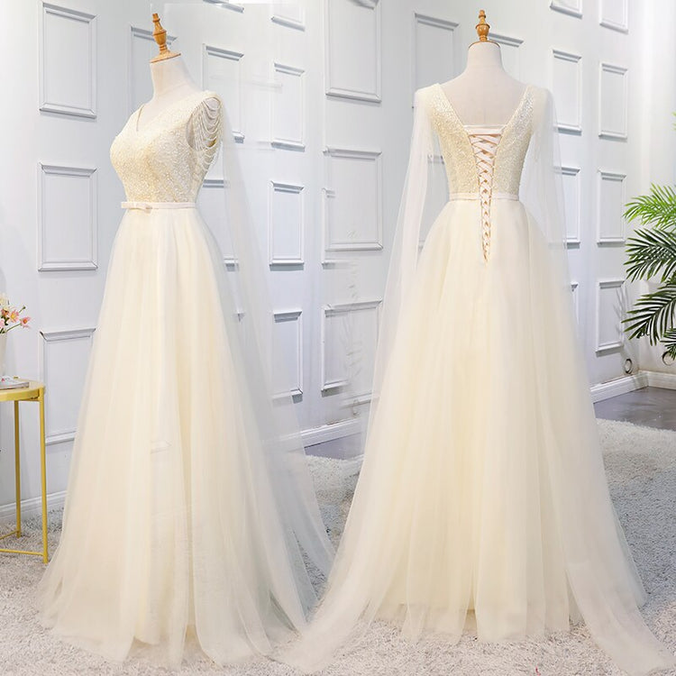 Vestido de Festa Princesa Decorado em Micro-Péloras e Brilho
