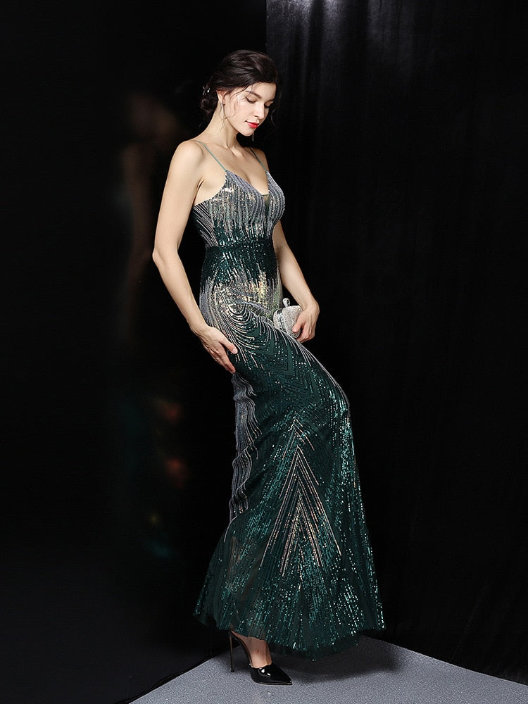 Vestido de Festa Longo Sereia Brilho e Alça Espaguete Verde Escuro