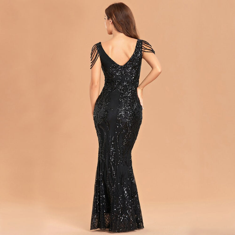 Vestido de Festa Luxo Sereia com Detalhes Paetês e Miçangas Preto