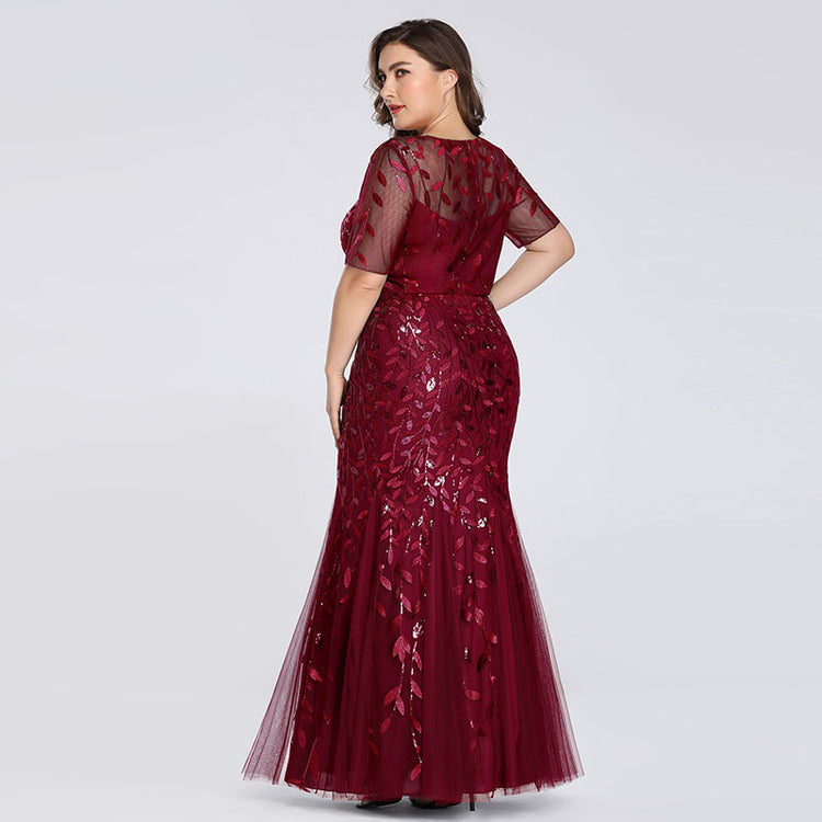 Vestido de Festa Elegante Marsala com Apliques Folhagem