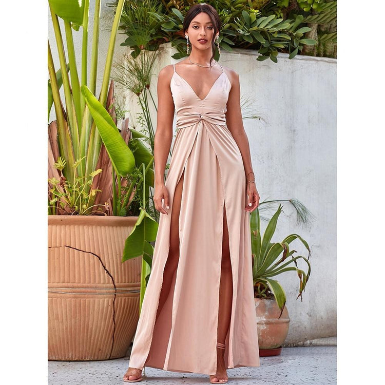 Vestido de Festa em Cetim com Maxi Fenda Verde Rosé
