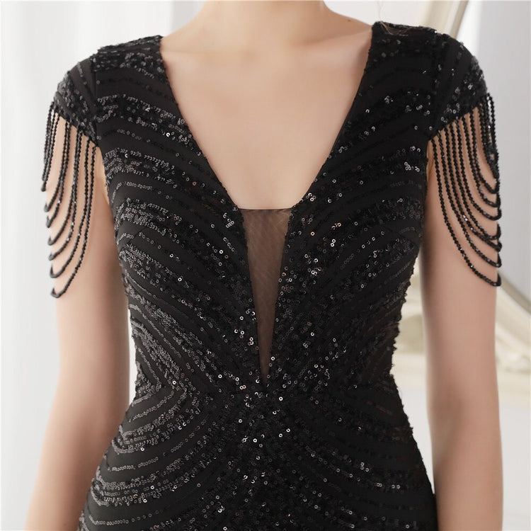 Vestido de Festa Luxo Sereia com Detalhes Paetês Preto