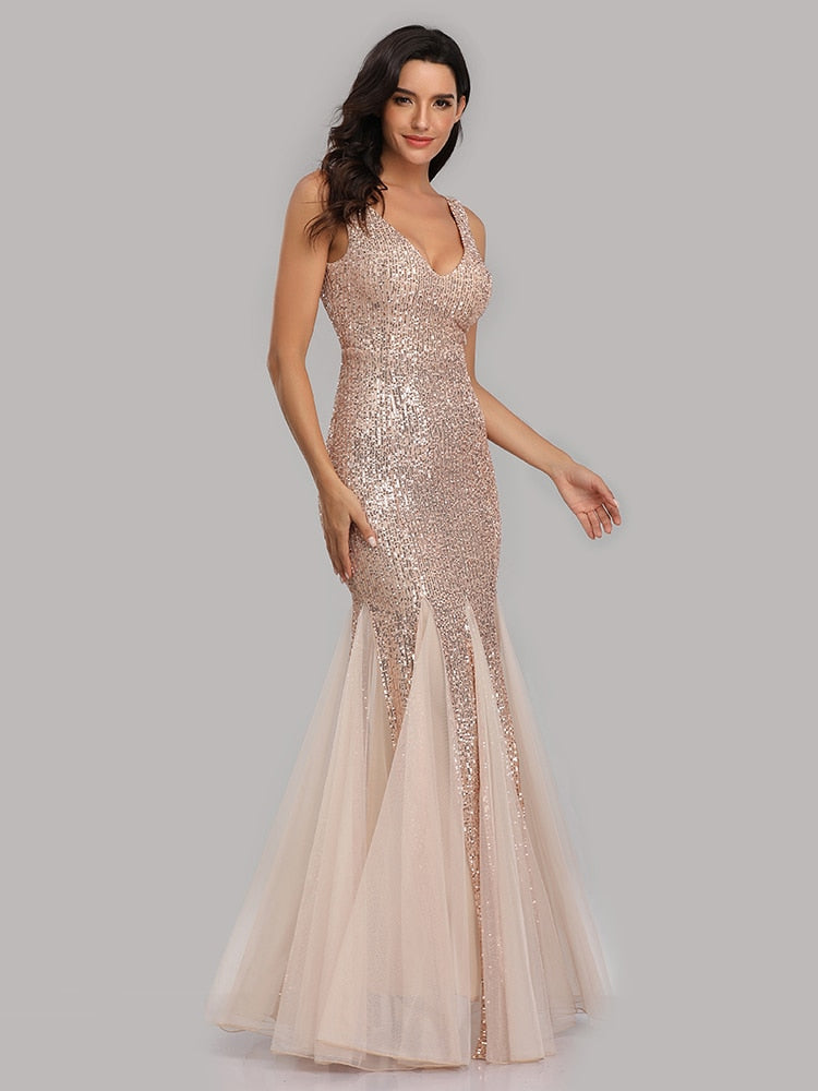Vestido de Festa Longo Sereia com Detalhes Paetês Dourado (Pronta Entrega)