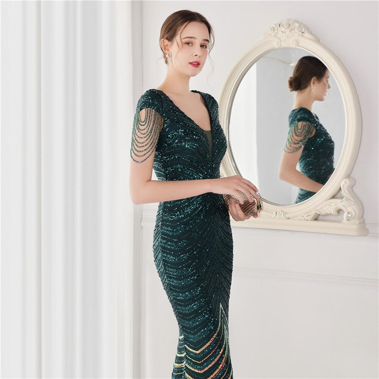 Vestido de Festa Luxo Sereia com Detalhes Paetês Verde