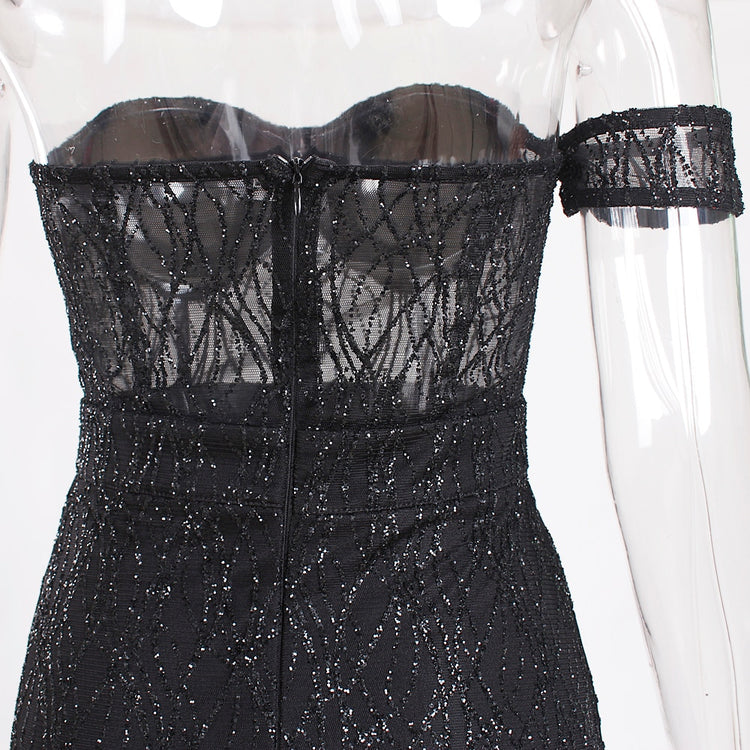 Vestido de Festa Longo com Fenda e Transparência Preto