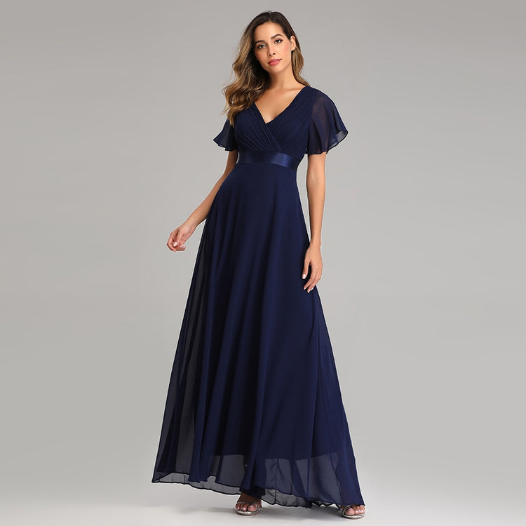Vestido de Festa Longo com Faixa de Cetim Azul Marinho