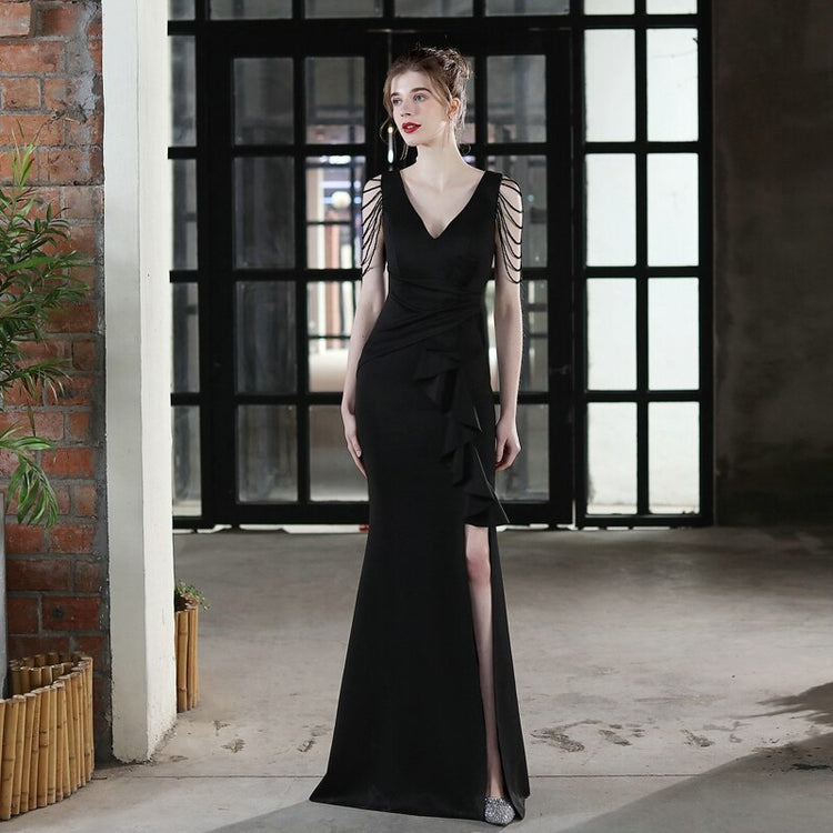 Vestido de Festa em Cetim Plissado em Camadas Preto