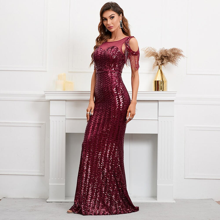 Vestido de Festa Longo Sereia com Detalhes em Paetês e Miçangas