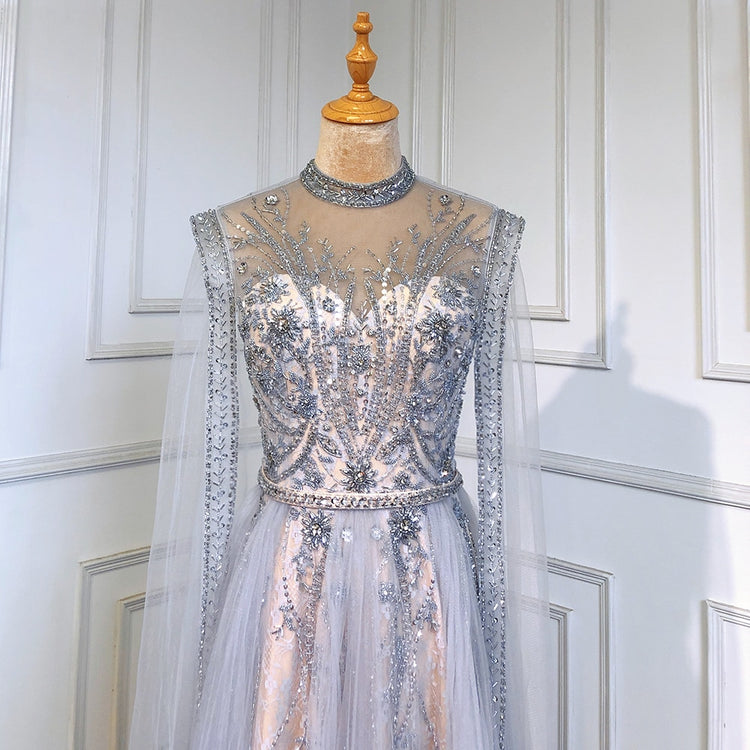 Vestido de Festa Longo Luxo Decorado em Cristais com Manga Transparente - Modelo Especial