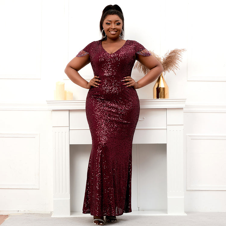 Vestido de Festa Plus Size Luxo Detalhado em Paetês Marsala