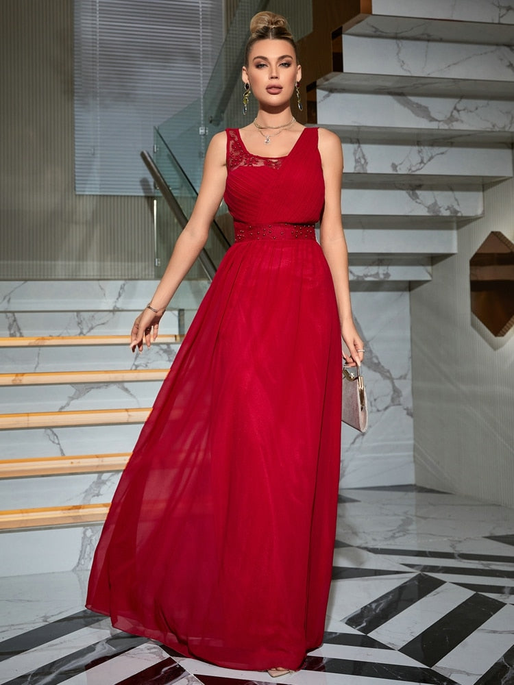 Vestido de Festa Clássico Roma em Detalhes Longo