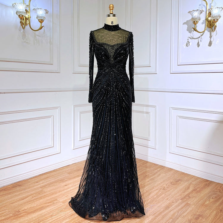 Vestido de Festa Sereia Magnus em Cetim Cravejado com Cristais - Modelo Especial