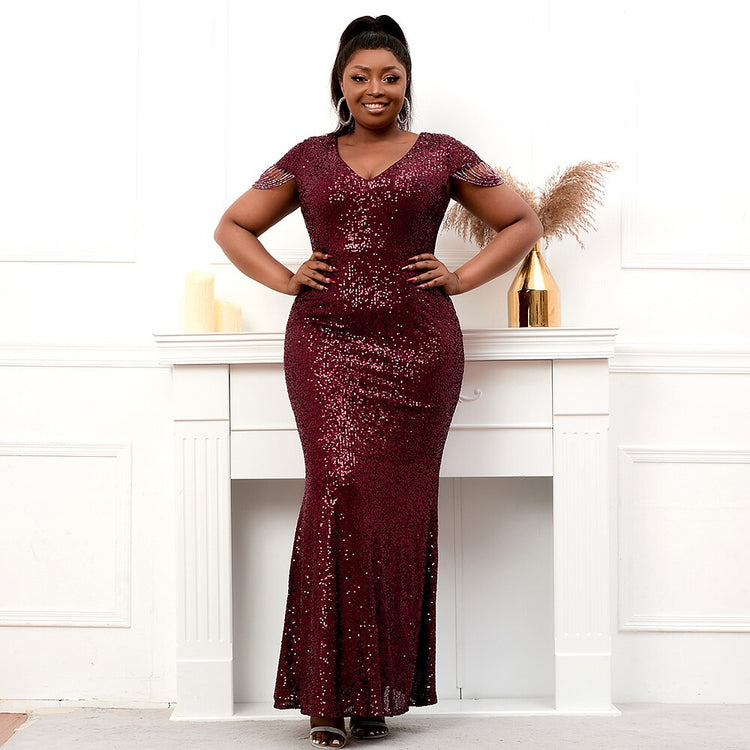 Vestido de Festa Plus Size Luxo Detalhado em Paetês Marsala