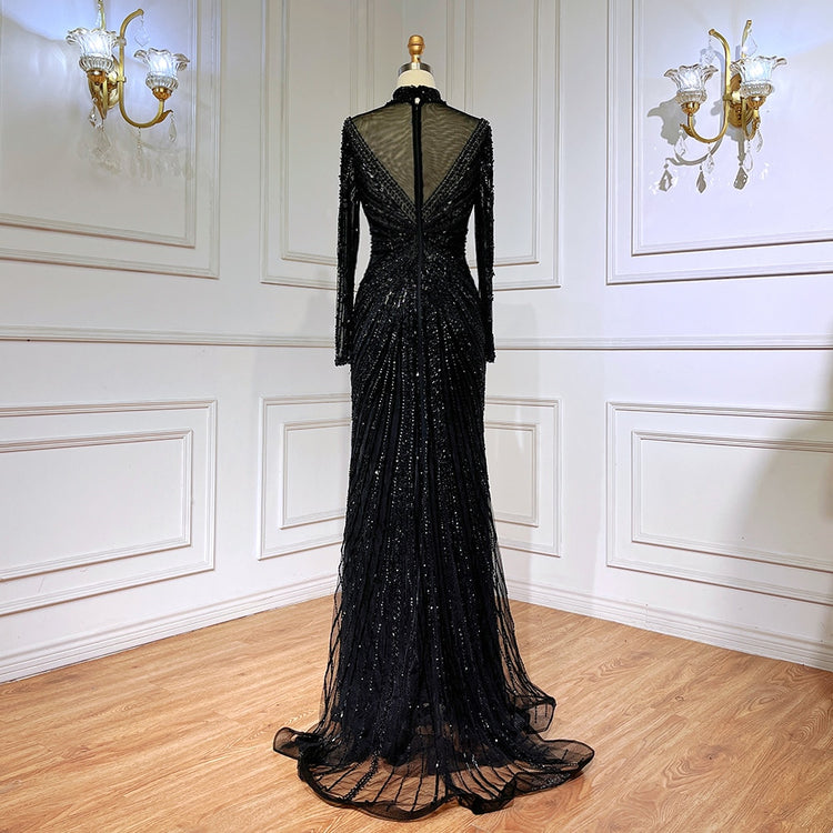 Vestido de Festa Sereia Magnus em Cetim Cravejado com Cristais - Modelo Especial