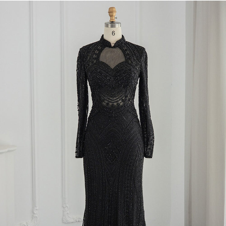 Vestido de Festa de Luxo Deslumbrante com Cristais e Pedrarias