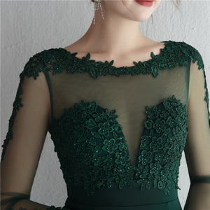 Vestido de Festa Longo com Detalhes em Renda e Apliques Florais Verde (Pronta Entrega)