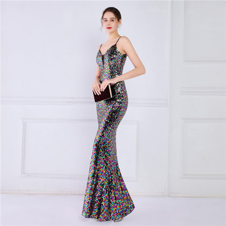 Vestido de Festa Brilho com Alça Espaguete