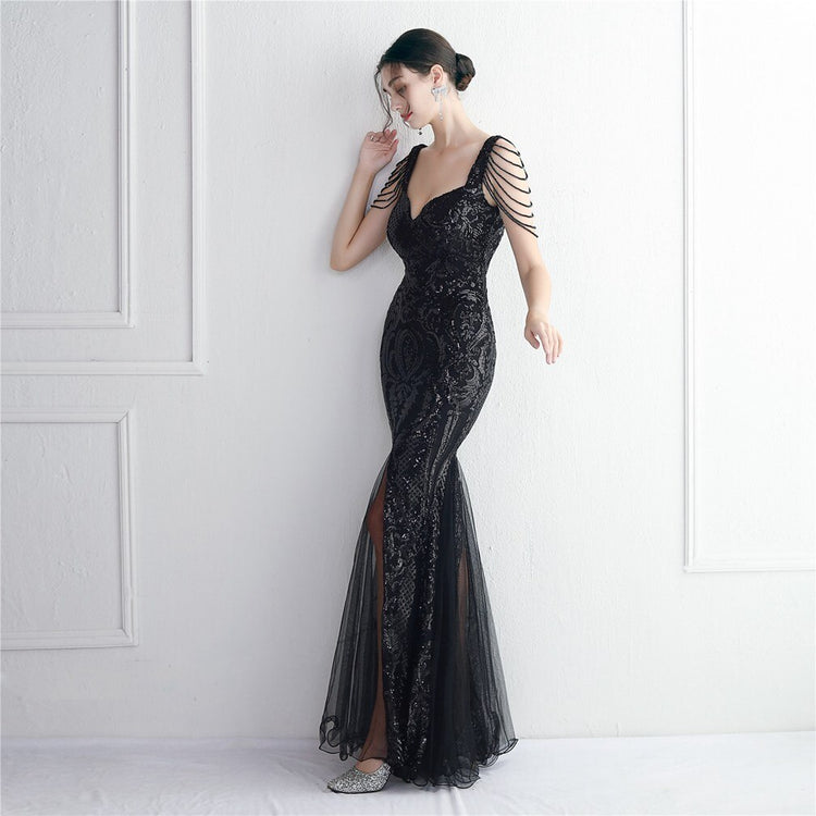 Vestido de Festa Sereia com Detalhes em Brilho Preto