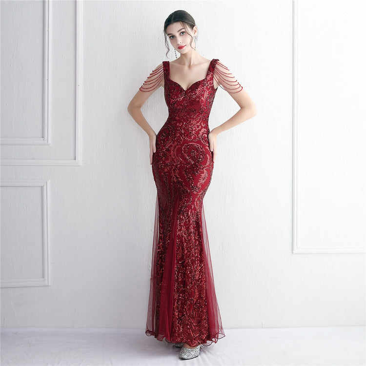 Vestido de Festa Sereia com Detalhes em Brilho Marsala