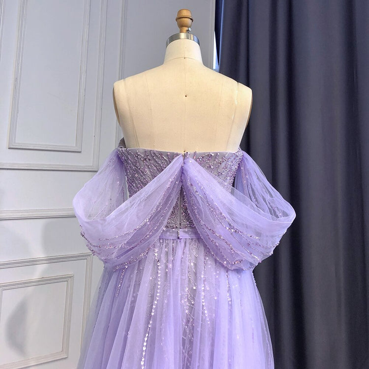 Vestido de Festa Longo Luxo com Manga e Cauda em Tule - Modelo Especial