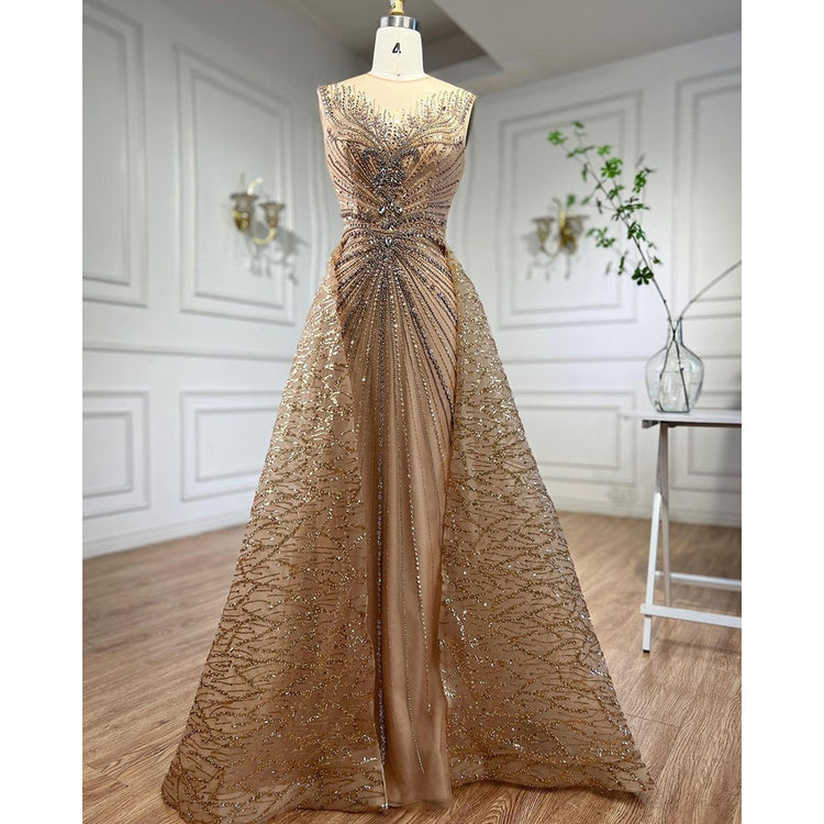 Vestido de Festa com Cauda Volume - Modelo Especial
