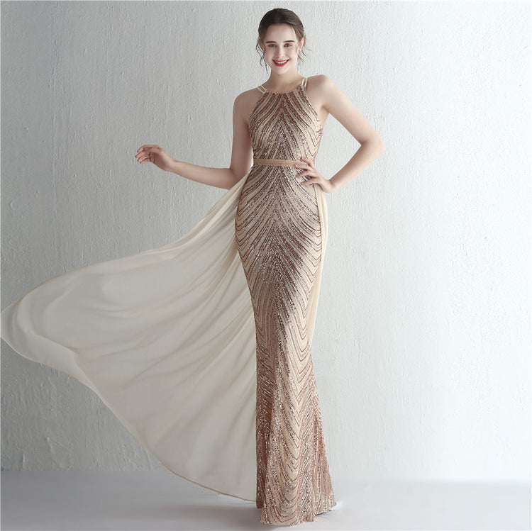 Vestido de Festa Luxo Sereia com Capa Dourado