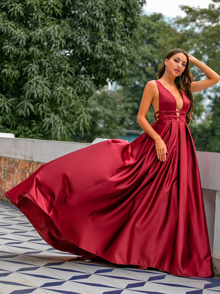 Vestido de Festa Longo Luxo com Stripes em Cetim (Pronta entrega)