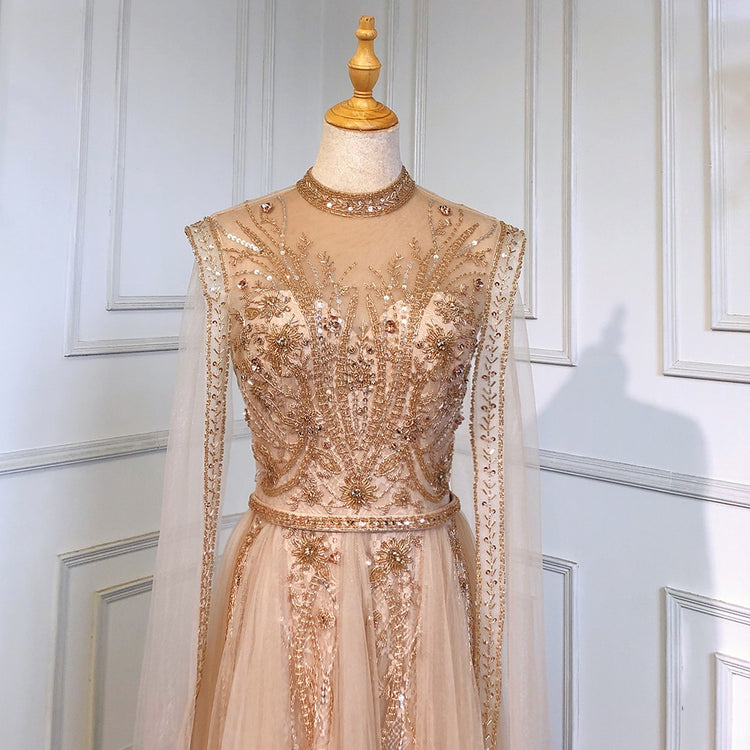 Vestido de Festa Longo Luxo Decorado em Cristais com Manga Transparente - Modelo Especial