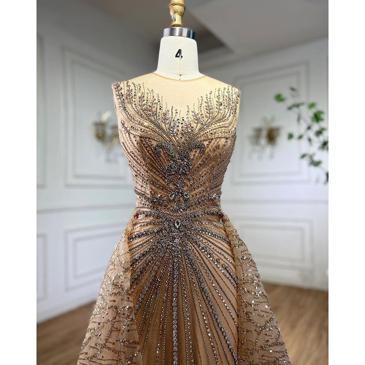 Vestido de Festa com Cauda Volume - Modelo Especial