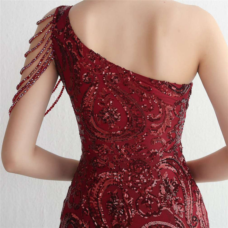 Vestido de Festa Sereia Ombro Único com Detalhes Brilho Marsala