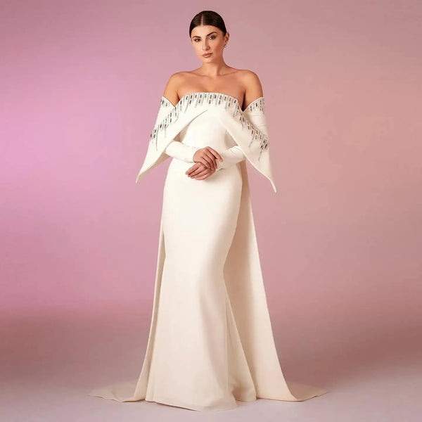 Vestido de Festa Longo Branco Elegante com Manta - Modelo Especial