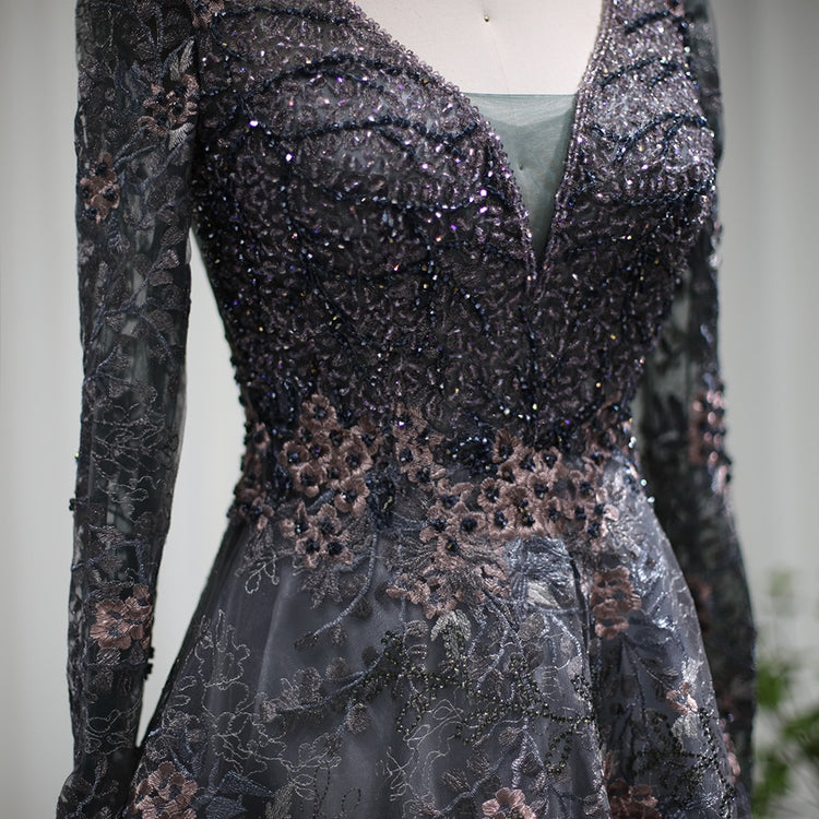 Vestido de Festa Luxo Rainha com Detalhes Florais - Modelo Especial