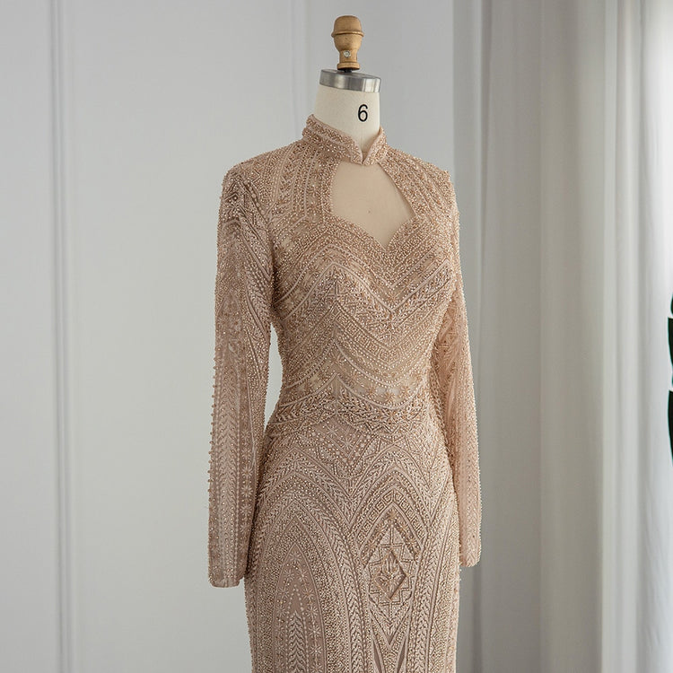 Vestido de Festa de Luxo Deslumbrante com Cristais e Pedrarias