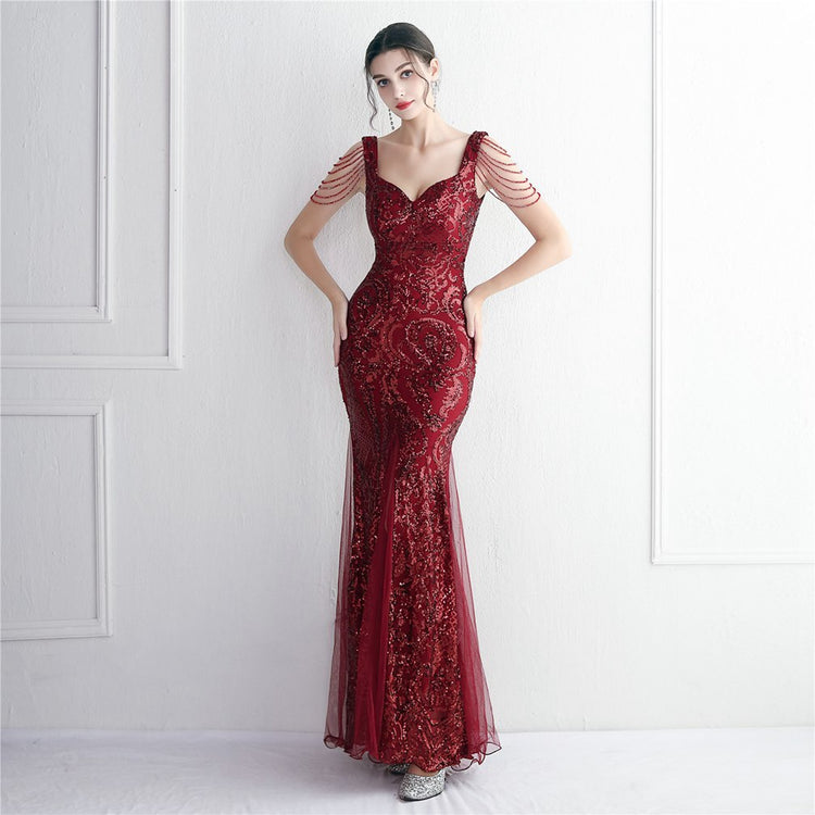 Vestido de Festa Sereia com Detalhes em Brilho Marsala
