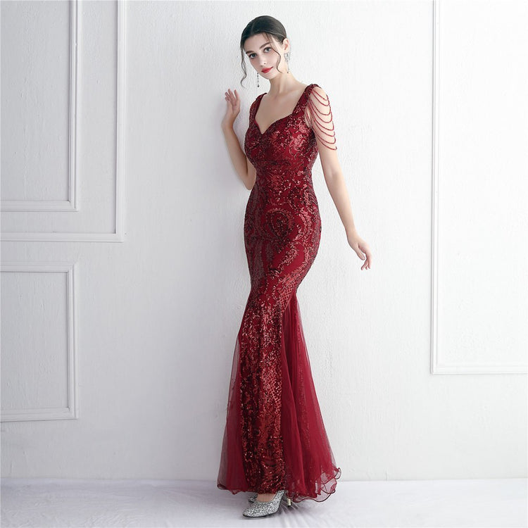 Vestido de Festa Sereia com Detalhes em Brilho Marsala