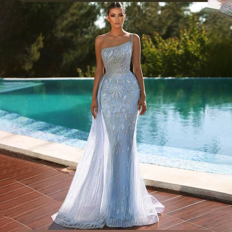 Vestido de Festa Sereia Luxuoso com Cauda em Tule - Modelo Especial