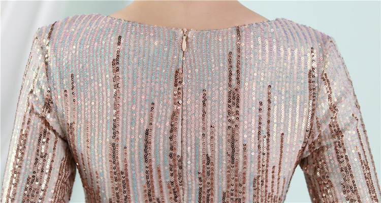 Vestido de Festa Longo com Detalhes Paetês Degradê Dourado