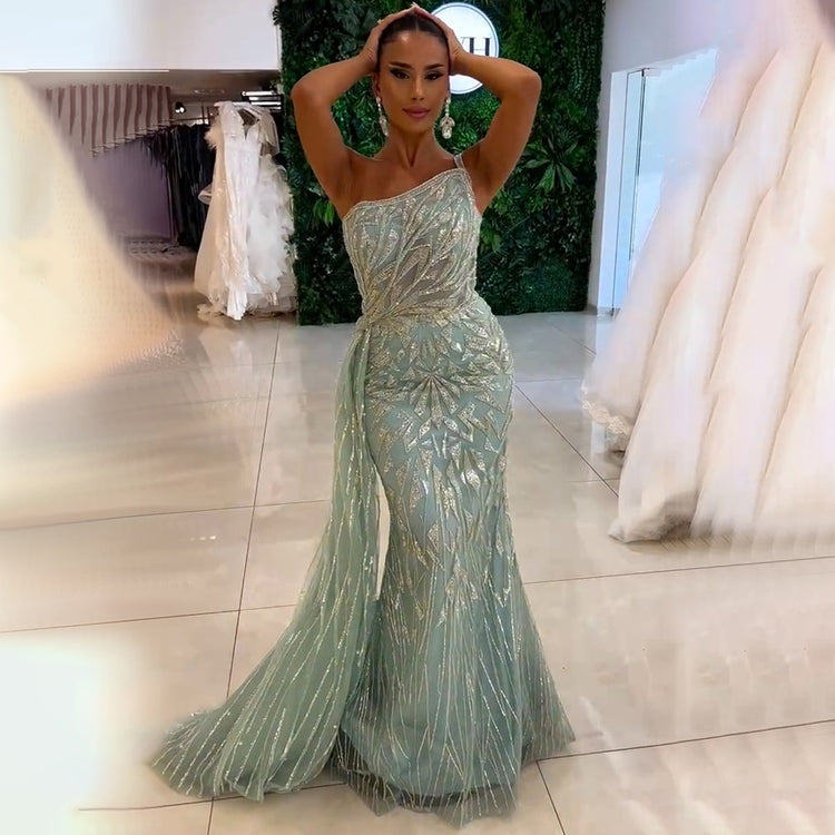 Vestido de Festa Sereia Luxuoso com Cauda em Tule - Modelo Especial