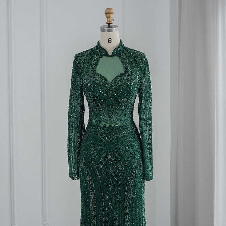 Vestido de Festa de Luxo Deslumbrante com Cristais e Pedrarias