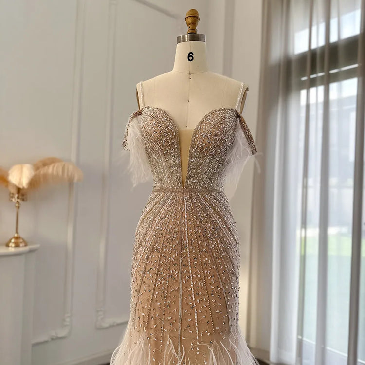 Vestido de Festa Longo Sereia em Plumas com Alça - Modelo Especial